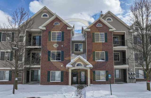 Available Now! Grand Blanc Schools! Condo/Apartment 1st Floor photos photos