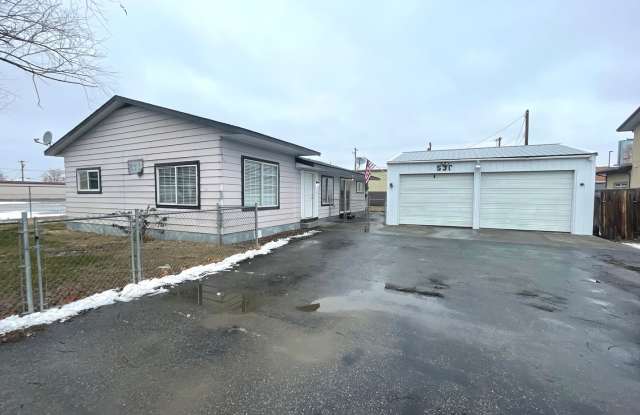 Completely Remodeled Single-Family Home for Rent in Kennewick, WA! photos photos