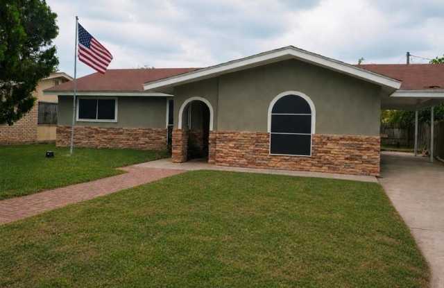 14 Laura Ln. photos photos