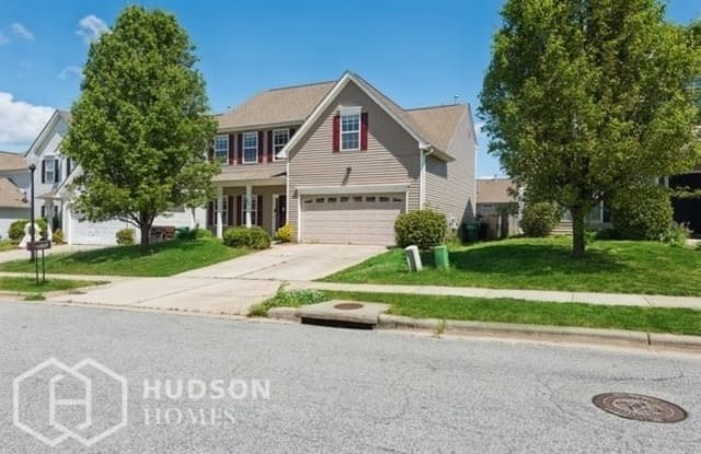 846 Hedgepath Terrace - 846 Hedgepath Ter, High Point, NC 27265