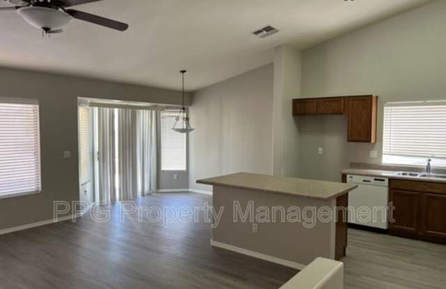 18053 N 111th Dr photos photos