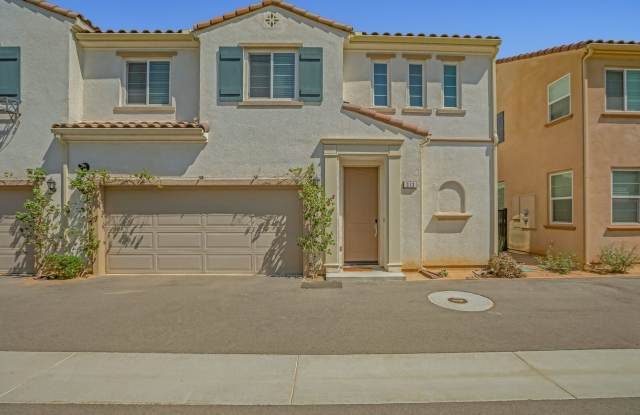 313 Paseo Gusto - 313 Paseo Gusto, Palm Desert, CA 92211