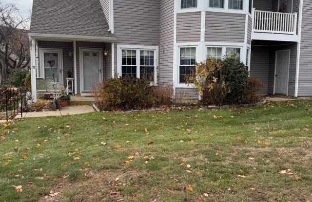 11013 BENNETT #5 - 11013 Bennett Place, Village Shires, PA 18966