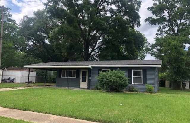 Remodeled 3 Bedroom Sunset Acres Home Gallery 3