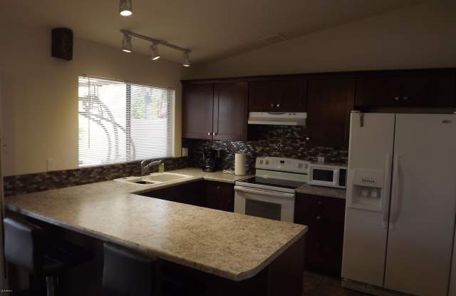 14612 N FOUNTAIN HILLS Boulevard Gallery 4