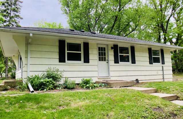 8825 Abbott Avenue S - 8825 Abbott Avenue South, Bloomington, MN 55431