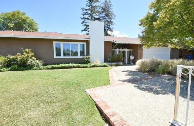 Well Maintained 3 Bedroom 2 Bath Home in Highly Desirable Saratoga Neighborhood! photos photos