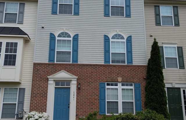 42941 EDGEWATER STREET - 42941 Edgewater Street, South Riding, VA 20152