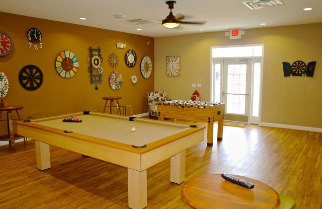 C3 | 3 Bed 2.5 Bath | Garage | 1505 sf | $2585 - $2971 | 6 to 15 month lease terms Gallery 3