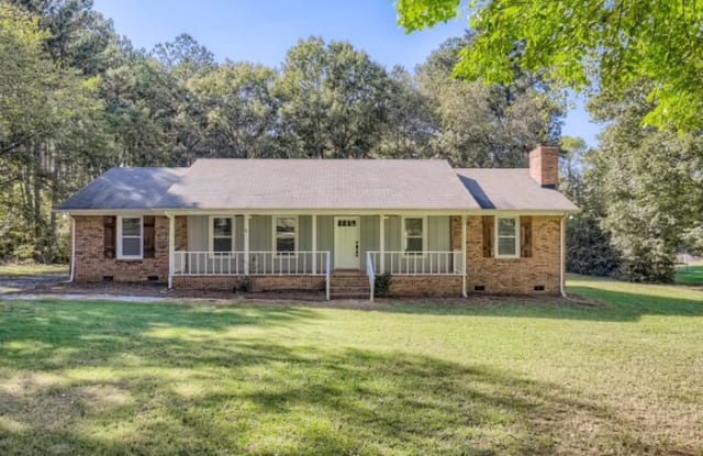 5608 Weddington Matthews Road - 5608 Weddington Matthews Road, Weddington, NC 28104