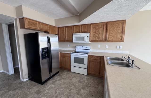 374 Colter photos photos