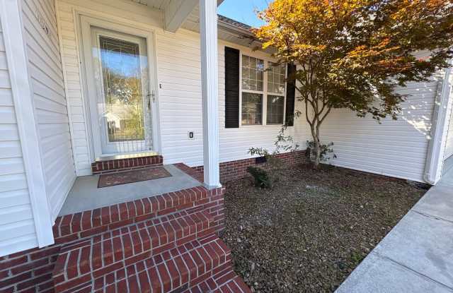 Spacious Home in Great Manchester Location... Gallery 4