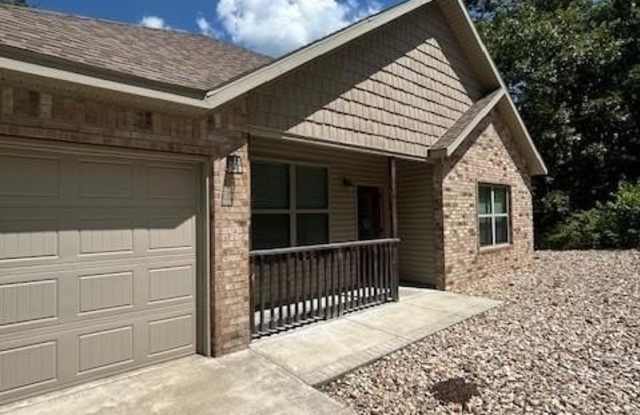 10 Bracknell  LN photos photos