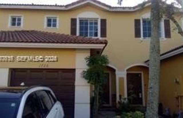 1726 SW 81st Ter photos photos