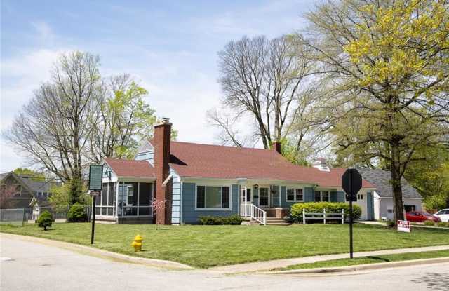 310 2nd Ave NE - 310 2nd Avenue Northeast, Carmel, IN 46032