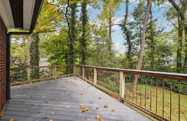 1201 Poplar Grove Drive NE Gallery 2