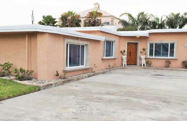 106 Whiting St. - 106 East Whiting Street, South Padre Island, TX 78597