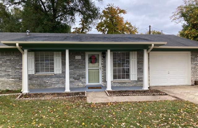 1717 Richmond Rd - 1717 Richmond Road, Texarkana, TX 75501