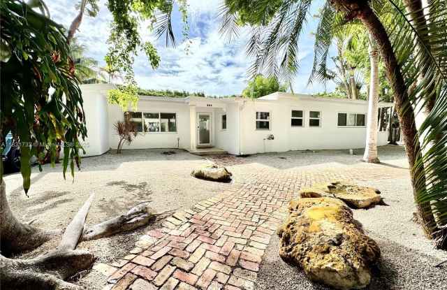 365 Caribbean Rd photos photos