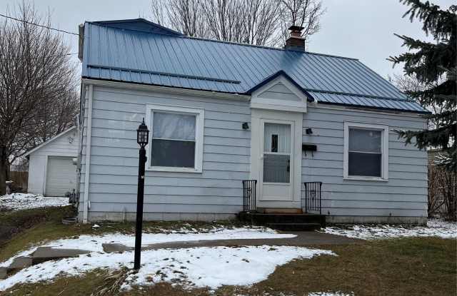 2961 W 11TH Street photos photos