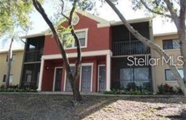 5696 BAYWATER DRIVE - 5696 Baywater Drive, Town 'n' Country, FL 33615
