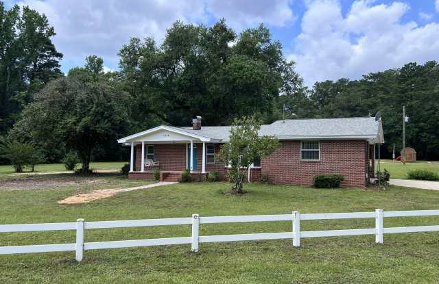 5246 Old River Road Gallery 1