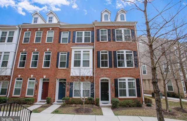 9440 CANONBURY SQUARE photos photos