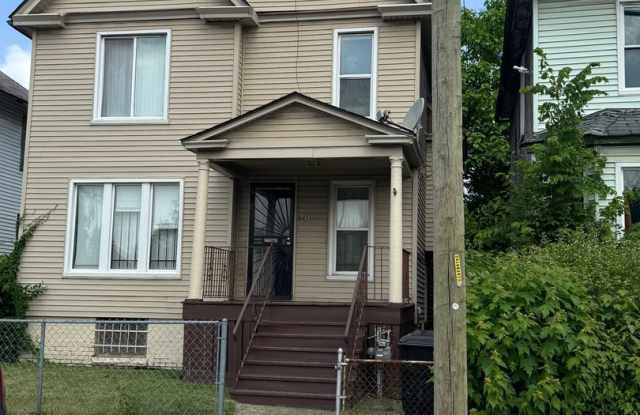 4 Bedroom spacious Colonial, mins from Downtown Detroit photos photos