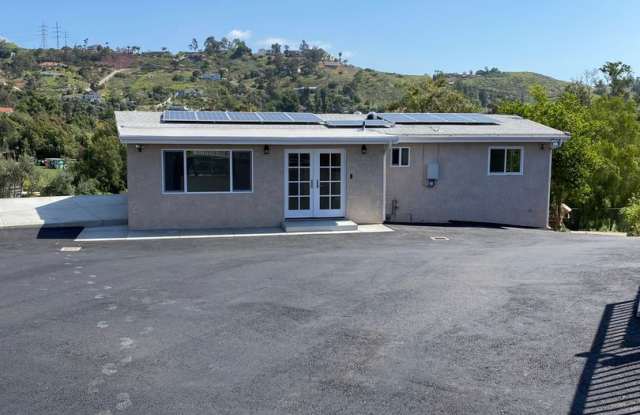 3 Bed-2 Bath Single Story Home Lakeside with RV parking photos photos 3 Bed-2 Bath Single Story Home Lakeside with RV parking photos photos