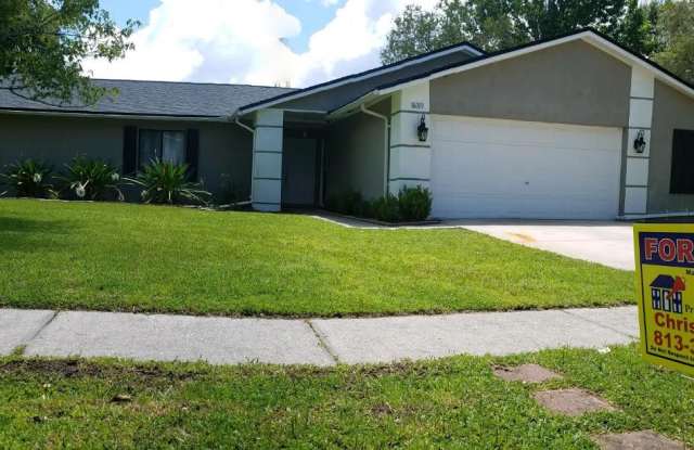 16009 Marshfield Dr photos photos