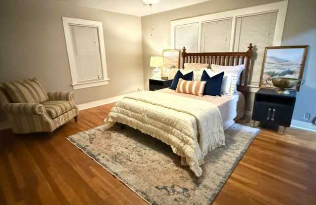 Pre Leasing for fall 2026! 3/2 Historic South Overton Home! - 2207 17th Street, Lubbock, TX 79401