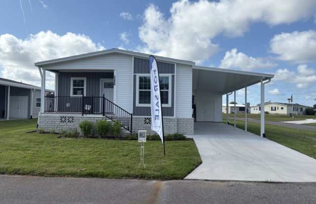 34800 Minnow Lane Gallery 1