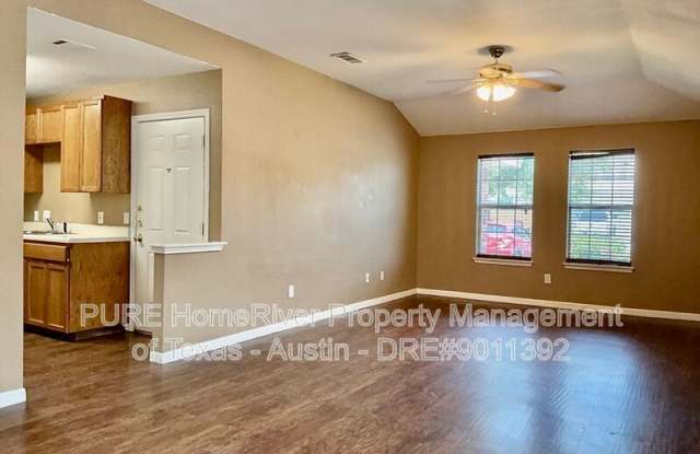 8605 Talyne Chaise Circle Gallery 4