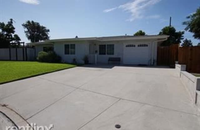 204 W Duell St - 204 West Duell Street, Glendora, CA 91740