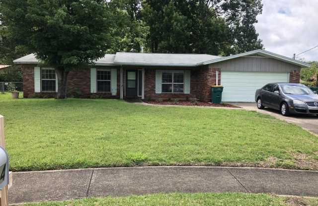 204 Devon Court photos photos