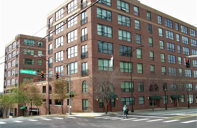 115 W Peachtree Pl - 115 West Peachtree Place Northwest, Atlanta, GA 30313