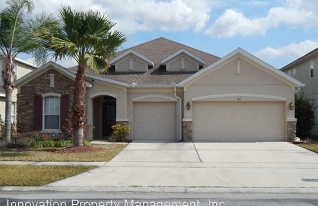 519 Crown Clover Ave - 519 Crownclover Ave, Alafaya, FL 32828