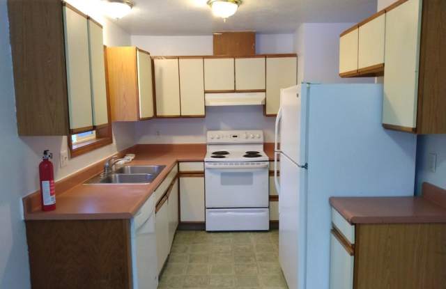 895 Linda Court Apt 2 - 2 Gallery 4