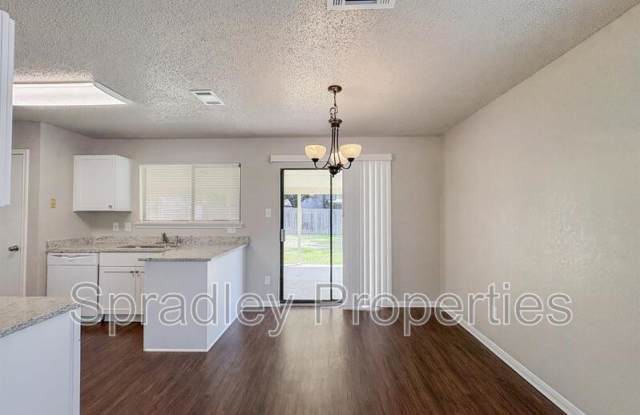 4801 Stone Ridge Dr Gallery 4