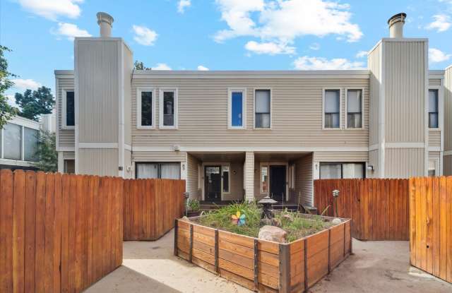 1050 South Monaco Street Parkway photos photos