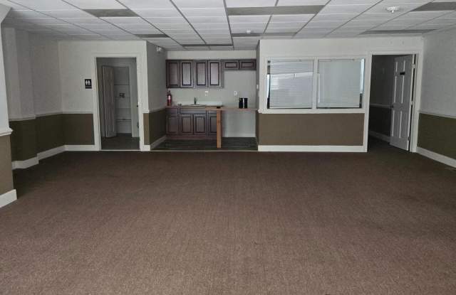 367 E BUTLER Avenue Gallery 1