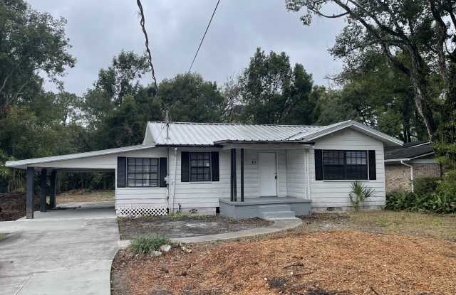 5457 101st Street - 5457 101st Street, Jacksonville, FL 32210