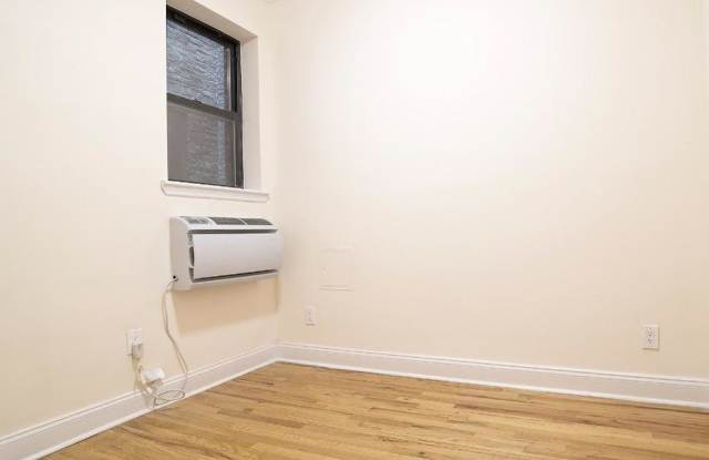 210 East 83rd Street Gallery 2