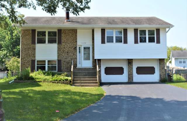 1126 Honeywood Drive photos photos