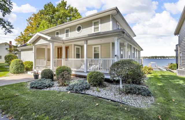 1620 Cottage Drive photos photos