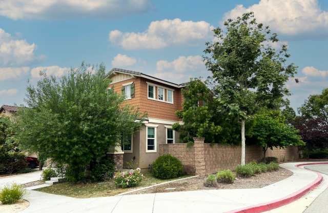4 Bedroom home for leasing in Rancho Cucamonga Gallery 3