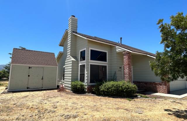 RENNOVATED 4 BED HOME photos photos