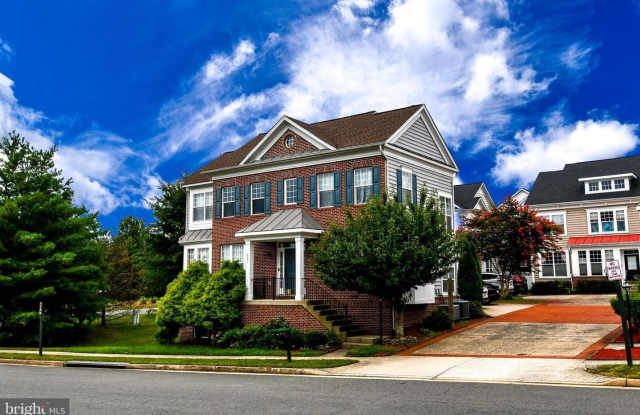 10001 ORLAND STONE DR - 10001 Orland Stone Drive, Linton Hall, VA 20136