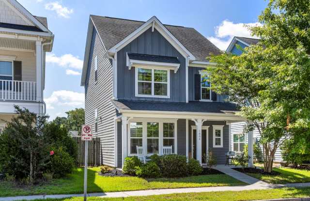 4 Bedroom 3.5 Bathroom at The Oaks at St. Johns Crossing Gallery 1