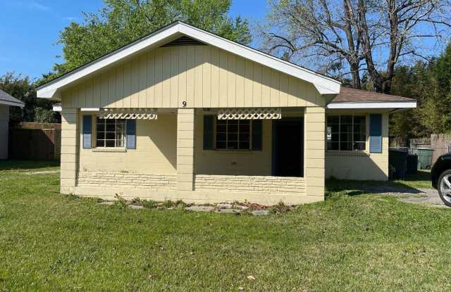 3 bedroom 1 bathroom home for rent! photos photos